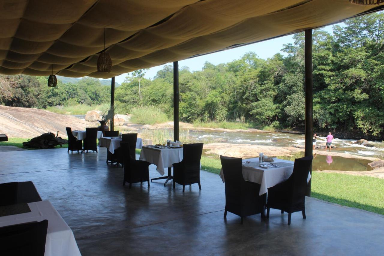 Lions Rock Rapids - Luxury Tented Camp ヘイジービュー エクステリア 写真